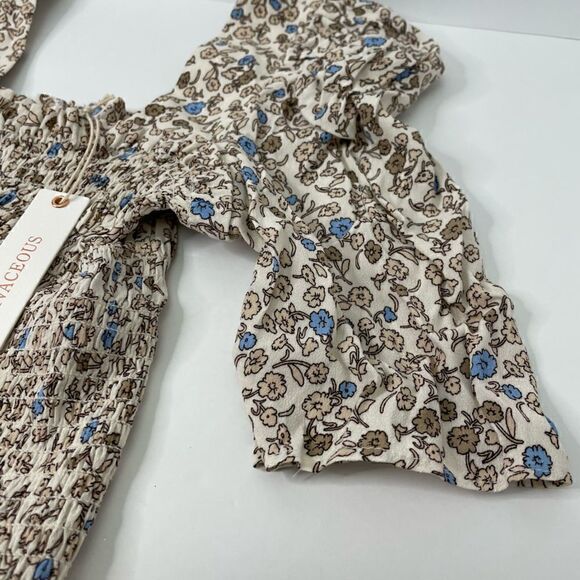 New!Olivaceous Top| 100% rayon| Small|ribbed| soft| cropped| stretchy|floral - Picture 6 of 16